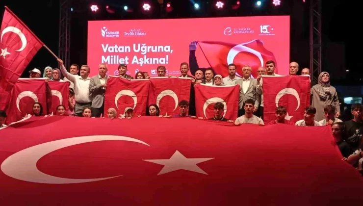 Esenler’de 15 Temmuz hain darbe girişiminin 8’inci yıl dönümünde anma programı gerçekleştirildi