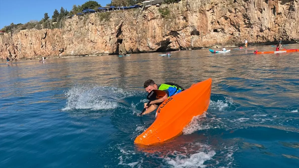 Antalya’da Cumhuriyet Bayramı Kutlaması