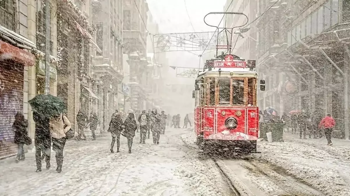 AKOM açıkladı: İşte İstanbul’da kar yağışı beklenen ilçeler…